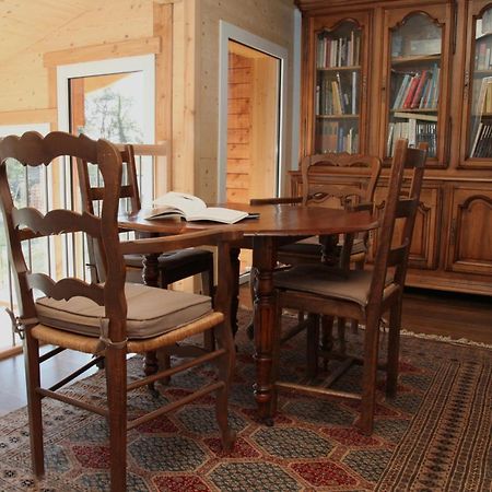 Maison Addama Neyron Extérieur photo