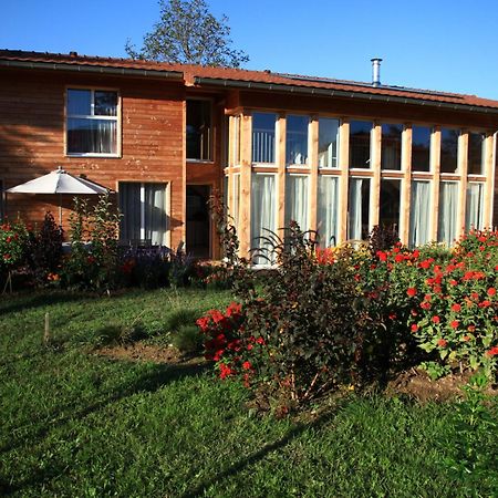 Maison Addama Neyron Extérieur photo